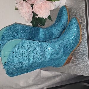 Sparkling Turquoise Western Heeled Boots